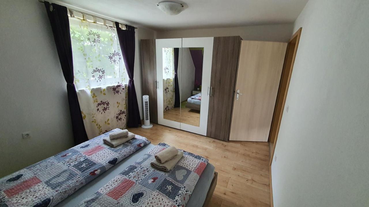 Apartment Tijana Nomenj Zewnętrze zdjęcie