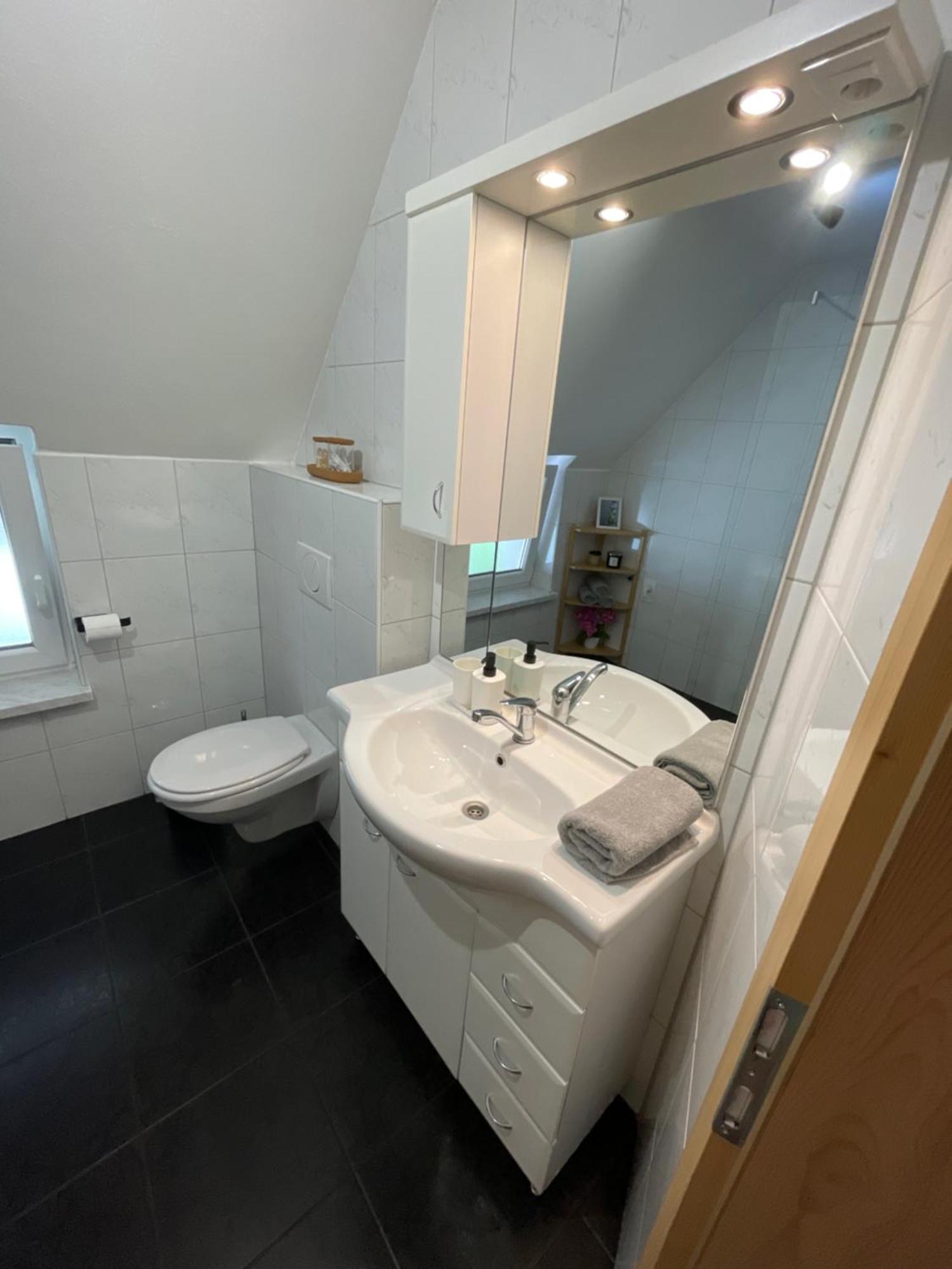 Apartment Tijana Nomenj Zewnętrze zdjęcie